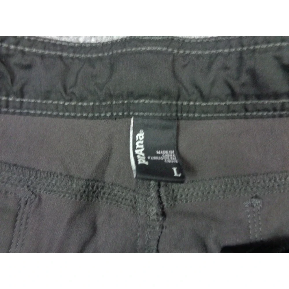 Prana Zion Shorts Mens L Grey Cargo Hiking Outdoor Standard Fit 11 In Inseam
